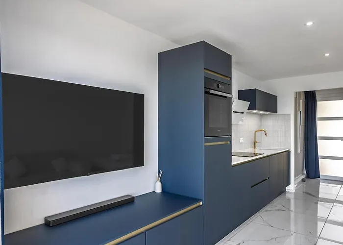 Apartment Tresor D Antheor- Bord De Saint-Raphaël