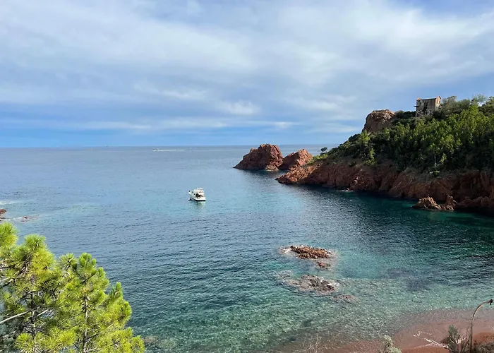 Lägenhet Tresor D Antheor- Bord De Saint-Raphaël